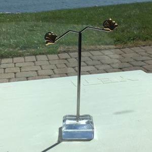 750 /18 k gold earring